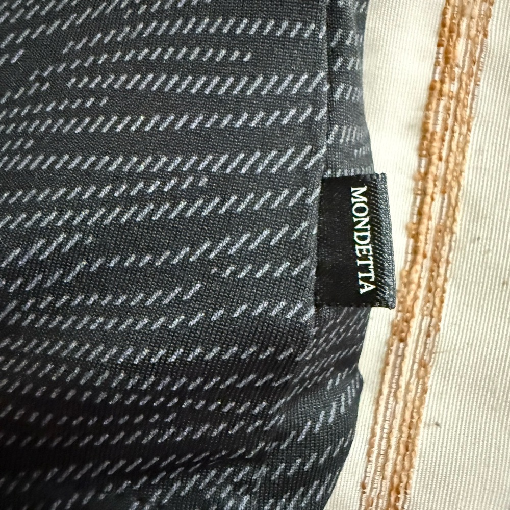 Mondetta Women's Textured Black Utility Jacket - Picture 2 of 8